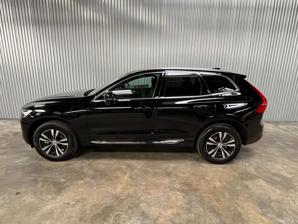 Volvo XC60 XC60 T6 AWD Recharge Core Bright*NEW 0KM NP-29%!*, Auto's, Automaat, Stof, Gebruikt, Euro 6