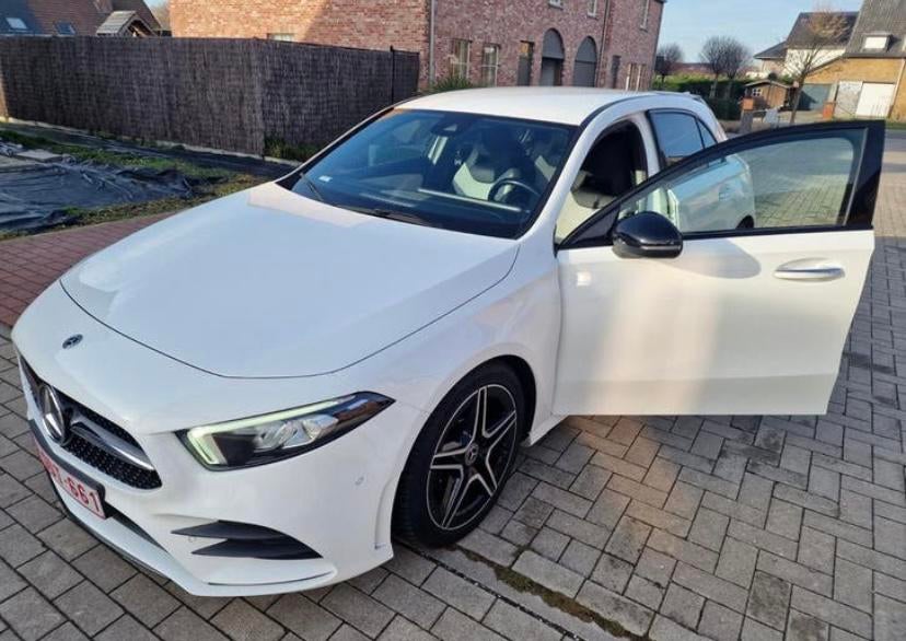 Mercedes-Benz A-CLASS, AMG Line, Achat, Euro 6, Boîte manuelle, Noir