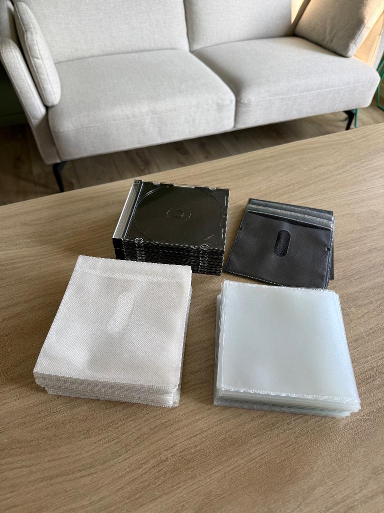 Lot van CD, DVD hoesjes, doosjes, sleeves, Computers en Software, Beschrijfbare discs, Zo goed als nieuw, Cd, Ophalen