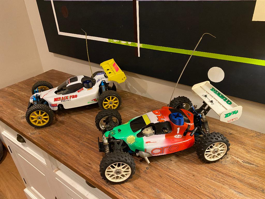 Laro Diablo mirage pro Thunder Tiger 1/8, Ophalen, Benzine, Auto offroad, Zo goed als nieuw