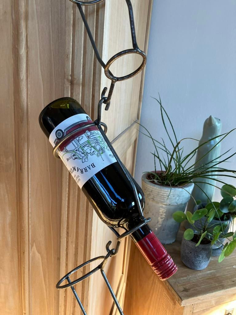 Casier à vin à suspendre, Enlèvement, Comme neuf, Métal