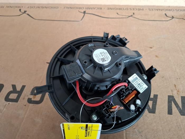 Moteur de ventilation chauffage d'un Volkswagen Golf, Volkswagen, -, 3 mois de garantie, Utilisé