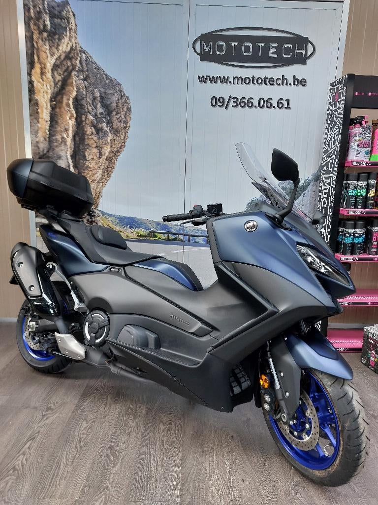 Yamaha TMax560  860km!!!, Motos, Motos | Yamaha, Scooter, Entreprise, Occasion, 2 cylindres