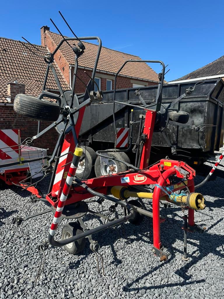 VICON FANEX 553 SCHUDDER, Zakelijke goederen, Ophalen