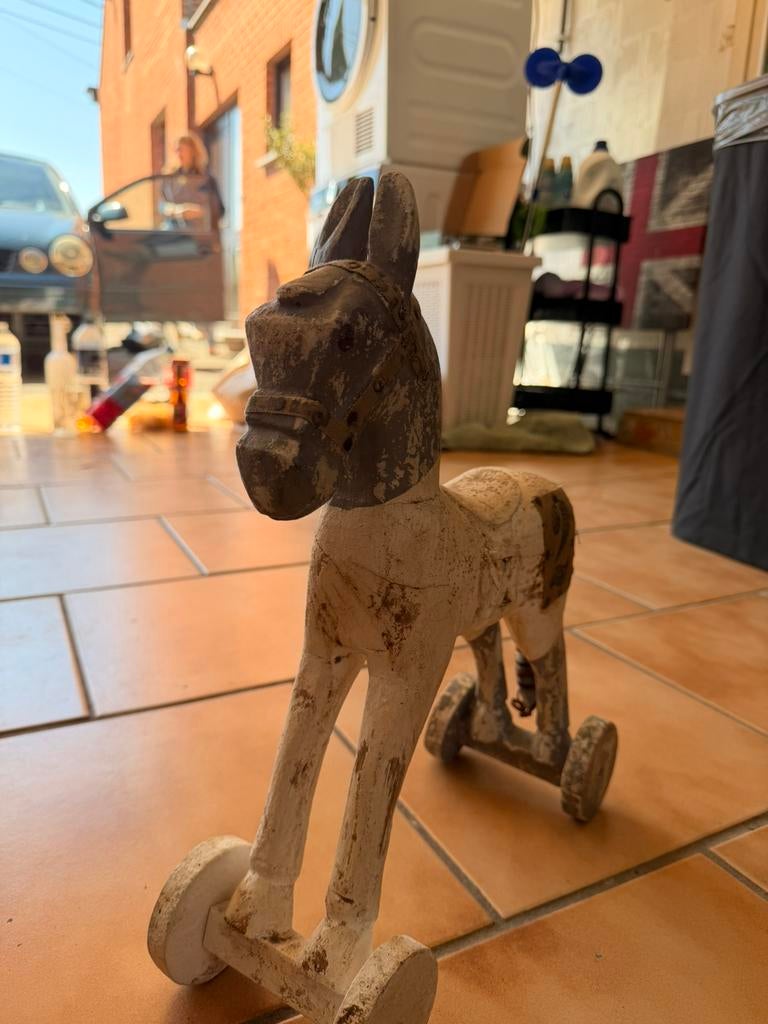 cheval sur roulette, Antiquités & Art, Enlèvement