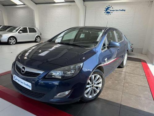 Opel Astra 1.7 CDTI FINTION "COSMO" SEMI CUIR- GAR 3M, Auto's, Opel, Bedrijf, Te koop, Astra, ABS, Boordcomputer, Centrale vergrendeling