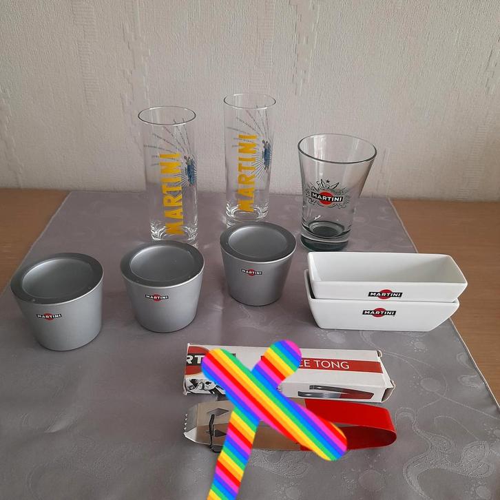 Martini  - allerlei  ( lot), Verzamelen, Glas en Drinkglazen, Ophalen