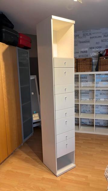 Ikea kallax schuivenkast beschikbaar voor biedingen