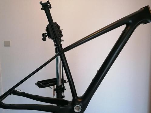 MTB carbon boost frame (12x148) maat S, Fietsen en Brommers, Fietsonderdelen, Zo goed als nieuw, Mountainbike, Frame, Ophalen