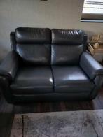 Lederen zetel ( Kleur donker grijs / 2 personen )., Huis en Inrichting, Zetels | Zetels, Ophalen, Minder dan 75 cm, Tweepersoons