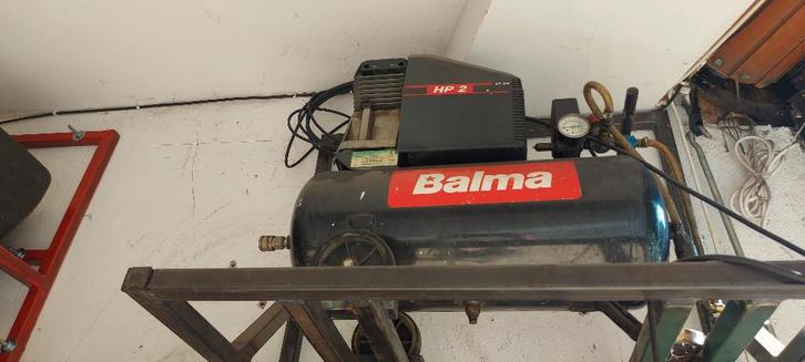 Metalen ophangsystem, Auto diversen, Overige Auto diversen, Ophalen