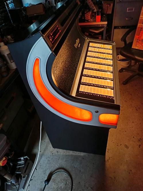 2x nsm prestige 160, Verzamelen, Automaten | Jukeboxen, Zo goed als nieuw, Ophalen of Verzenden
