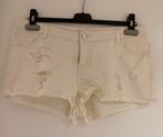 Witte ripped jeansshort, Vêtements | Femmes, Culottes & Pantalons, Taille 38/40 (M), Vero Moda, Porté, Blanc