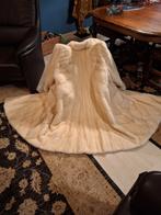 Witte vison nertsjas bontjas zoom 385cm breedt 42,44,46, Kleding | Dames, Ophalen, Wit, Maat 42/44 (L), Nerts