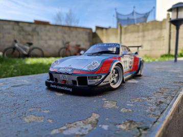 PORSCHE 911 RWB MARTINI - Échelle 1/18 LIMITED - PRIX : 49€ 