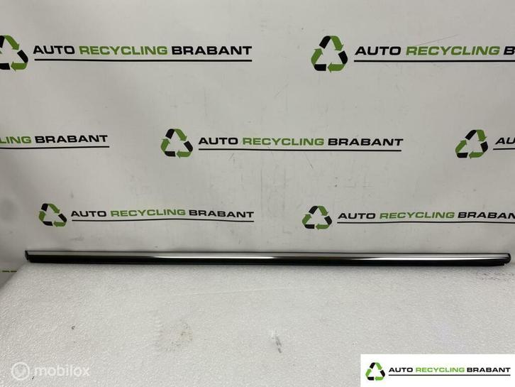 Raamlijst Rechts Voor Mini Clubman R55 NIEUW 51337146092, Auto-onderdelen, Carrosserie, Mini, Gebruikt, Ophalen of Verzenden