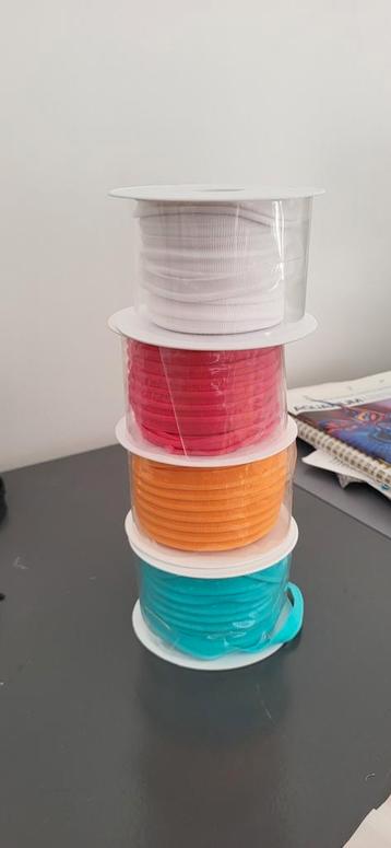 4x bies met koord beschikbaar voor biedingen