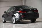 BMW 5 Serie 520 520i Aut. (bj 2021, automaat), Auto's, BMW, Automaat, 4 deurs, Zwart, 4 cilinders