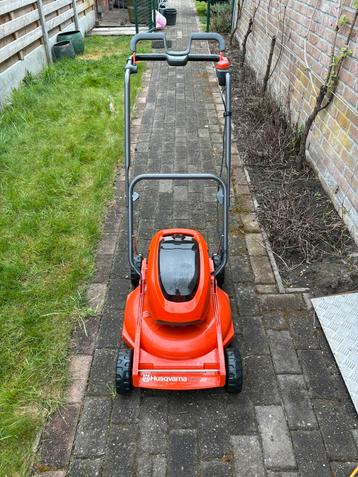 Husqvarna Grasmaaier LB 146i, Fonction de mulching, Tondeuses à gazon sur batterie, Tondeuse rotative, Comme neuf