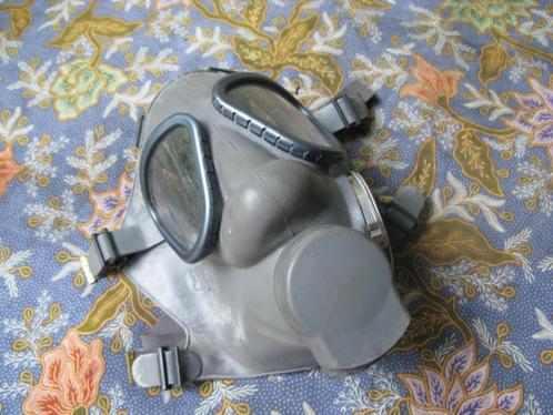 VINTAGE gasmasker VINTAGE, Verzamelen, Militaria | Algemeen, Landmacht, Overige typen, Ophalen of Verzenden