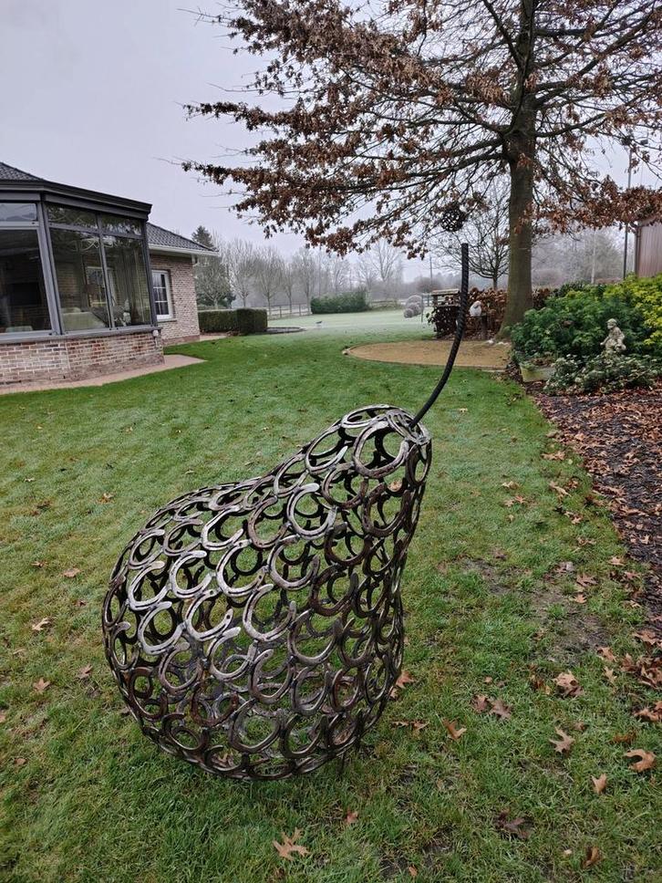 Peer gemaakt met gebruikte hoefijzers, Articles professionnels, Agriculture | Pommes de terre, Légumes, Fruits & Viande, Enlèvement ou Envoi