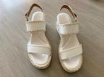 NIEUWE sandalen TAMARIS maat 40. Perfecte staat, Tamaris, Wit, Nieuw, Sandalen of Muiltjes