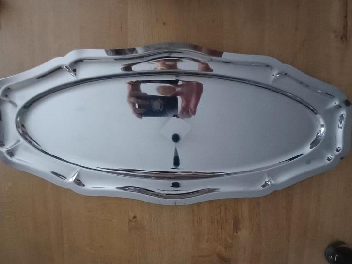 RVS serveerschaal, Huis en Inrichting, Keuken | Servies, Zo goed als nieuw, Schaal of Schalen, Overige stijlen, Overige materialen