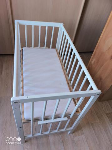 Lit bébé, Enlèvement, Comme neuf, Lit