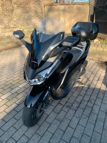 Honda Forza 125 beschikbaar voor biedingen