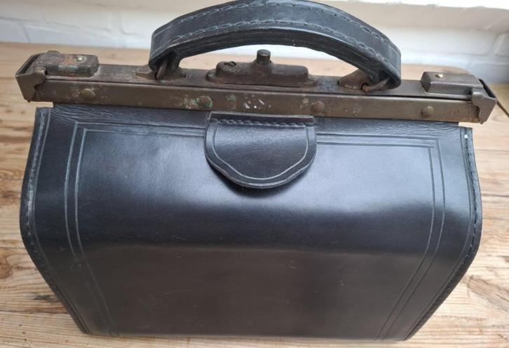 Zwarte Franse brocante dokterstas, Antiek en Kunst, Curiosa en Brocante, Ophalen of Verzenden