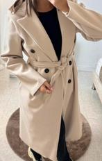 Nieuwe beige mantel maat belgische 44/46, Ophalen of Verzenden, Zo goed als nieuw, Beige