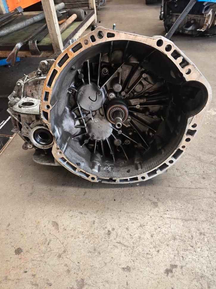 Boîte de vitesses Nissan Primastar 2.0 DCI, Autos : Pièces & Accessoires, Transmission & Accessoires, Nissan, Opel, Renault, Enlèvement ou Envoi