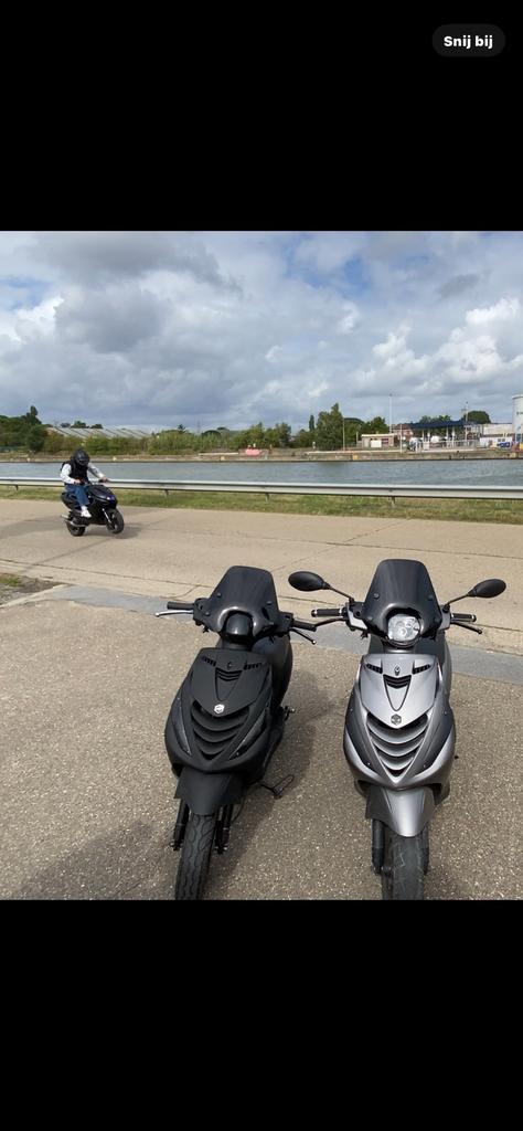 zip 50cc, Fietsen en Brommers, Scooters | Piaggio, Zo goed als nieuw, Zip, Ophalen