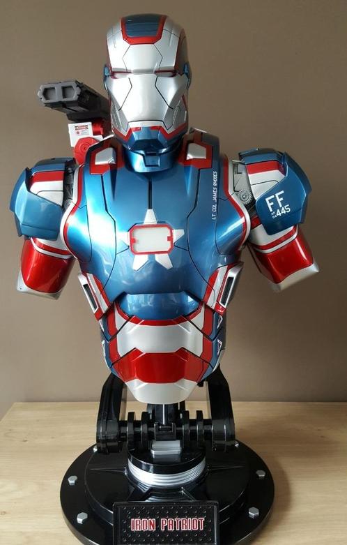 Marvel halfscale statue Iron patriot, Verzamelen, Film en Tv, Zo goed als nieuw, Film, Beeldje, Replica of Model, Ophalen of Verzenden