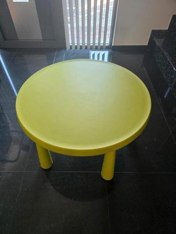 Ikea Mammut ronde groene tafel beschikbaar voor biedingen