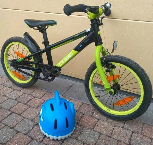 CUBE kinderfiets nieuwstaat met helm, Fietsen en Brommers, Fietsen | Kinderfietsjes, Zo goed als nieuw, Ophalen