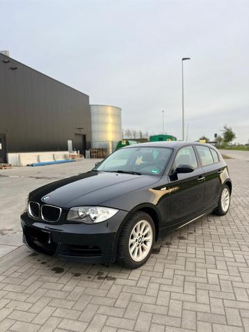 BMW 116i, Euro 5, Achat, Boîte manuelle, Noir