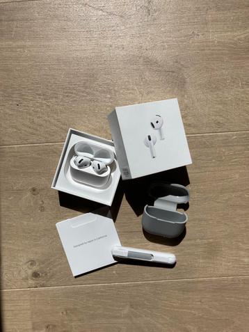 Airpods 4 ANC beschikbaar voor biedingen