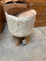 Nieuw krukje met geitenhuid HSM collectie, Ophalen of Verzenden, Nieuw, Hout