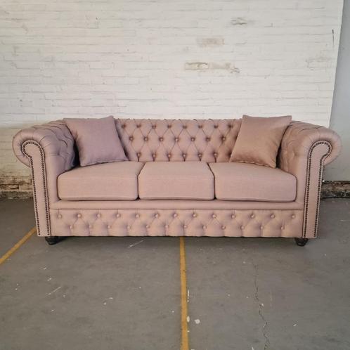 Chesterfield Bank Bahama Zandkleur (3-zits), Antiek en Kunst, Antiek | Meubels | Stoelen en Sofa's, Ophalen