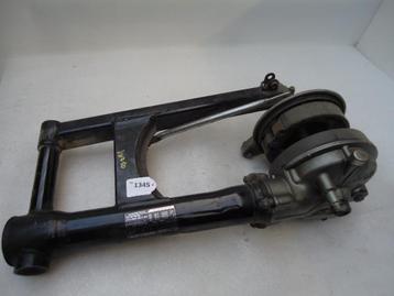 VN750 1986 - 2006 Kawasaki Achterbrug D1-10103 beschikbaar voor biedingen
