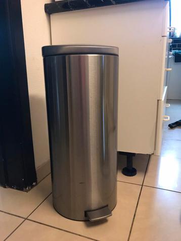 BRABANTIA pedaalemmer 30 liter  beschikbaar voor biedingen