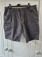 Short gris XL neuf, Quechua, Ophalen of Verzenden, Grijs, Maat 56/58 (XL)