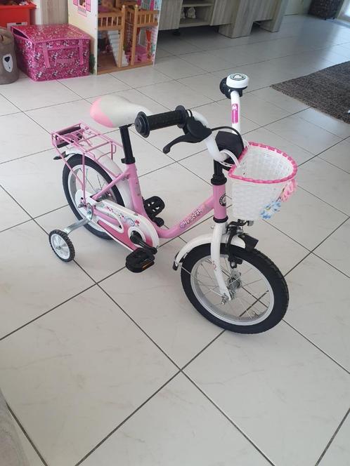 Kinderfietsje 3-5 jaar, Bachtenkirch, Fietsen en Brommers, Fietsen | Kinderfietsjes, Zo goed als nieuw, Minder dan 16 inch, Ophalen