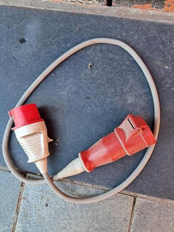 3fase stekkers beschikbaar voor biedingen