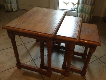 TABLES GIGOGNE beschikbaar voor biedingen