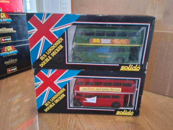 bus à deux étages 2 pièces solido, Hobby & Loisirs créatifs, Voitures miniatures | 1:50, Comme neuf, Bus ou Camion, Autres marques