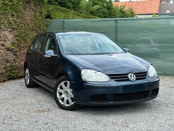 Vw Golf | 1.6 Benzine | Airco | Met keuring vvkp beschikbaar voor biedingen