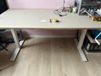 Bureautafel trotten, Huis en Inrichting, Bureaus, Ophalen, In hoogte verstelbaar, Zo goed als nieuw, Bureau
