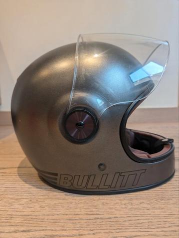 Casque rétro Bell Bullit  disponible aux enchères